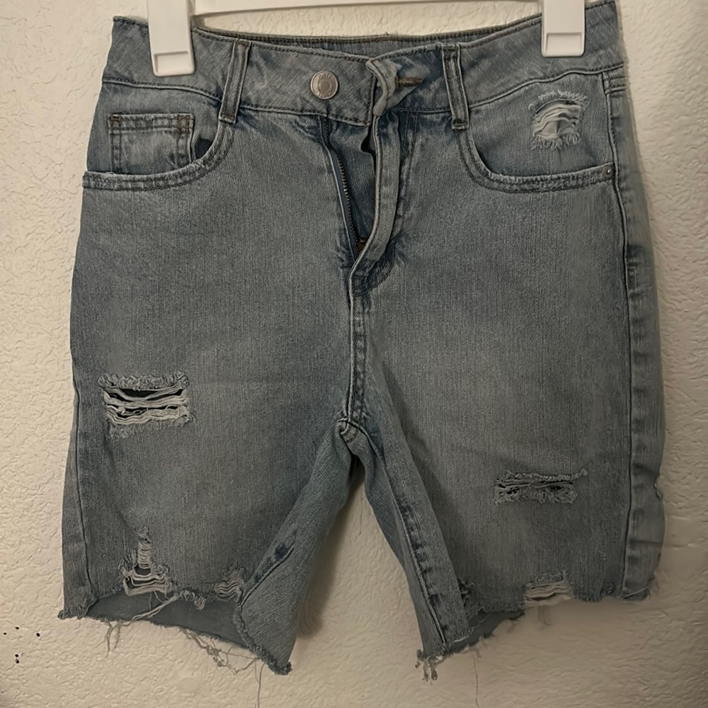 Distressed shorts